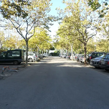 Beau T2 Climatise, Parking, A Carnon *