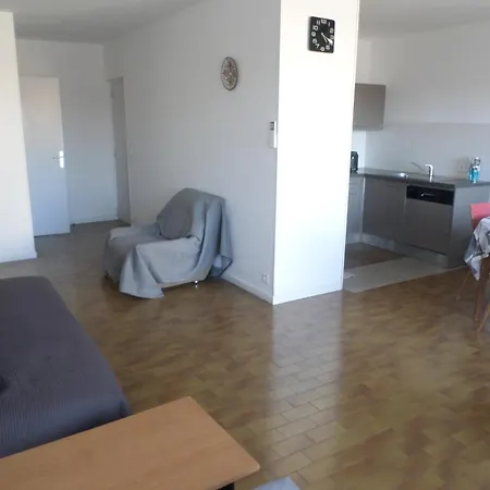 Apartmán Beau T2 Climatise, Parking, A Carnon